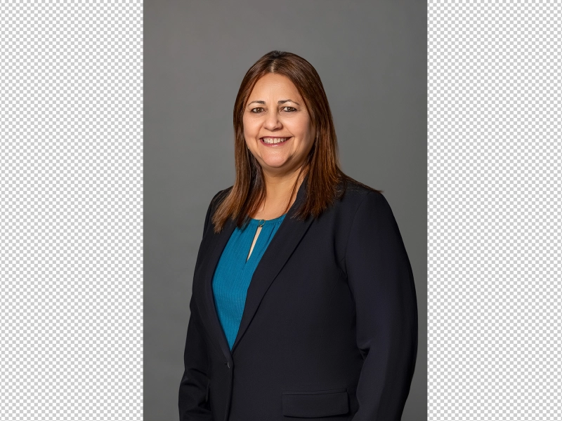 Corporate portrait after professional editing featuring refined light and shadow balance, natural skin smoothing, clothing crease correction, improved color balance, and consistent corporate background tone.jpg Corporate portrait after professional editing featuring refined light and shadow balance, natural skin smoothing, clothing crease correction, improved color balance, and consistent corporate background tone.jpg