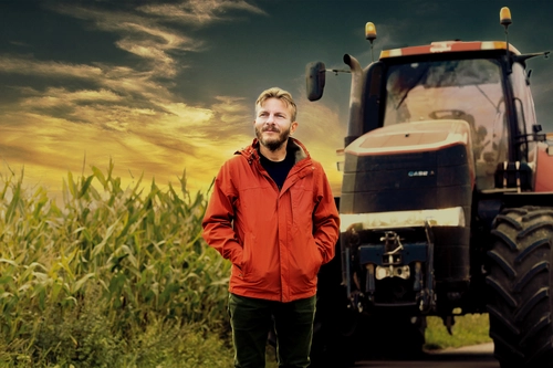 PL_farmer_product_group_sRGBflat+ (1).jpg